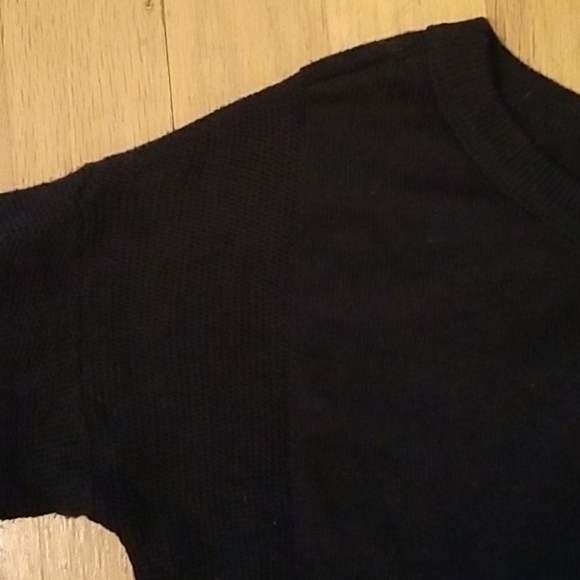 American Eagle Outfitters sweater - Picture 4 of 4